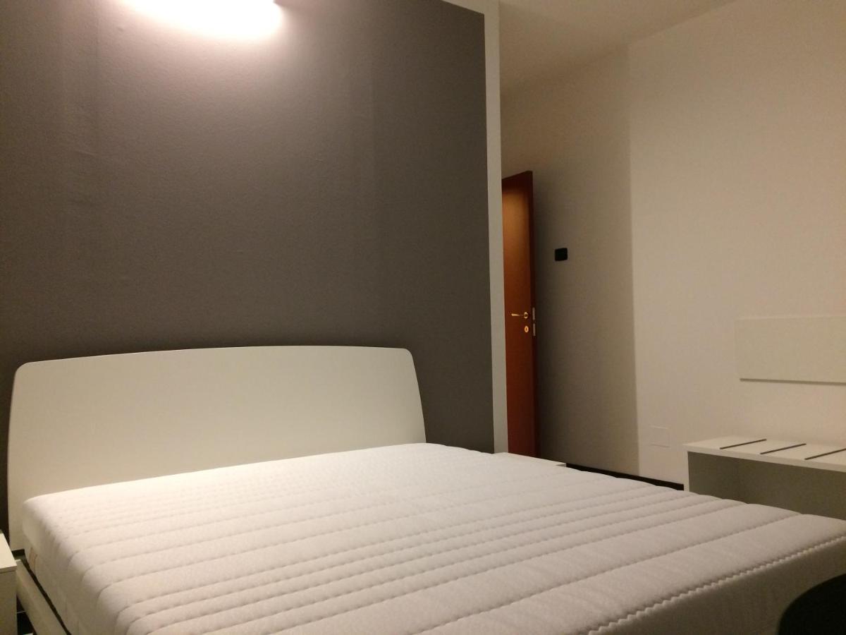Sub14 Suite Con 2 Camere Da Letto Grandi Reggio nell'Emilia Exterior foto